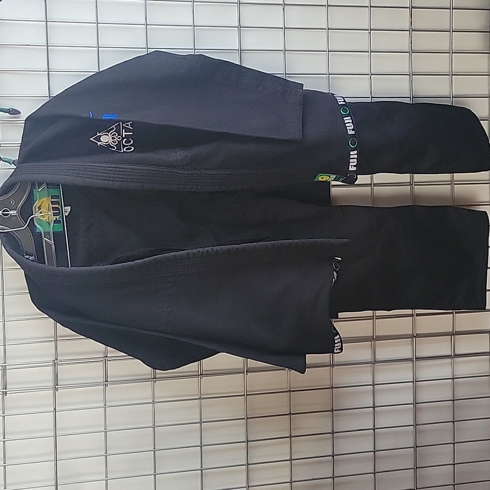 FUJI KARATE Gi Karate UNIFORM Men's size A1 black